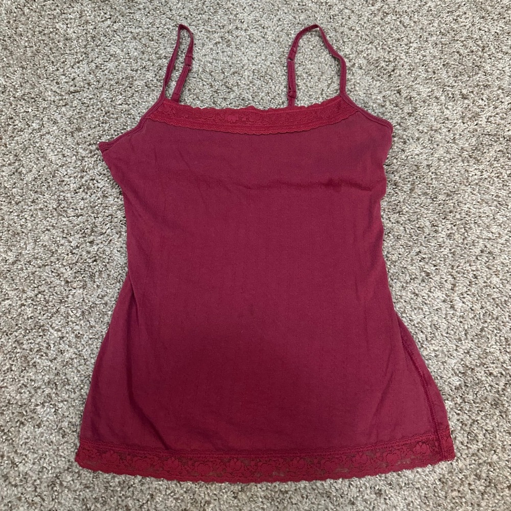 Mudd Womens Cami Tank Top Medium Burgundy Preowned Lace Trim Adjustable Straps